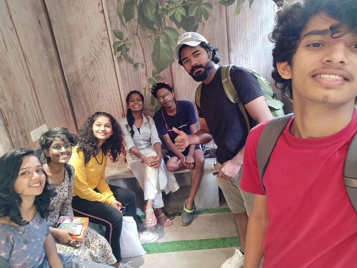 Banaras Hostel Kakarmatha Eksteriør billede